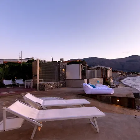 Vista Mare By Domusicily Apart Otel 4*