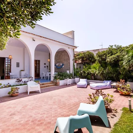 Vista Mare By Domusicily Apart Otel 4*